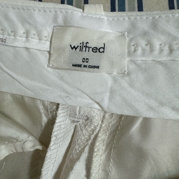 Aritzia Effortless pants - Picture 6 of 8